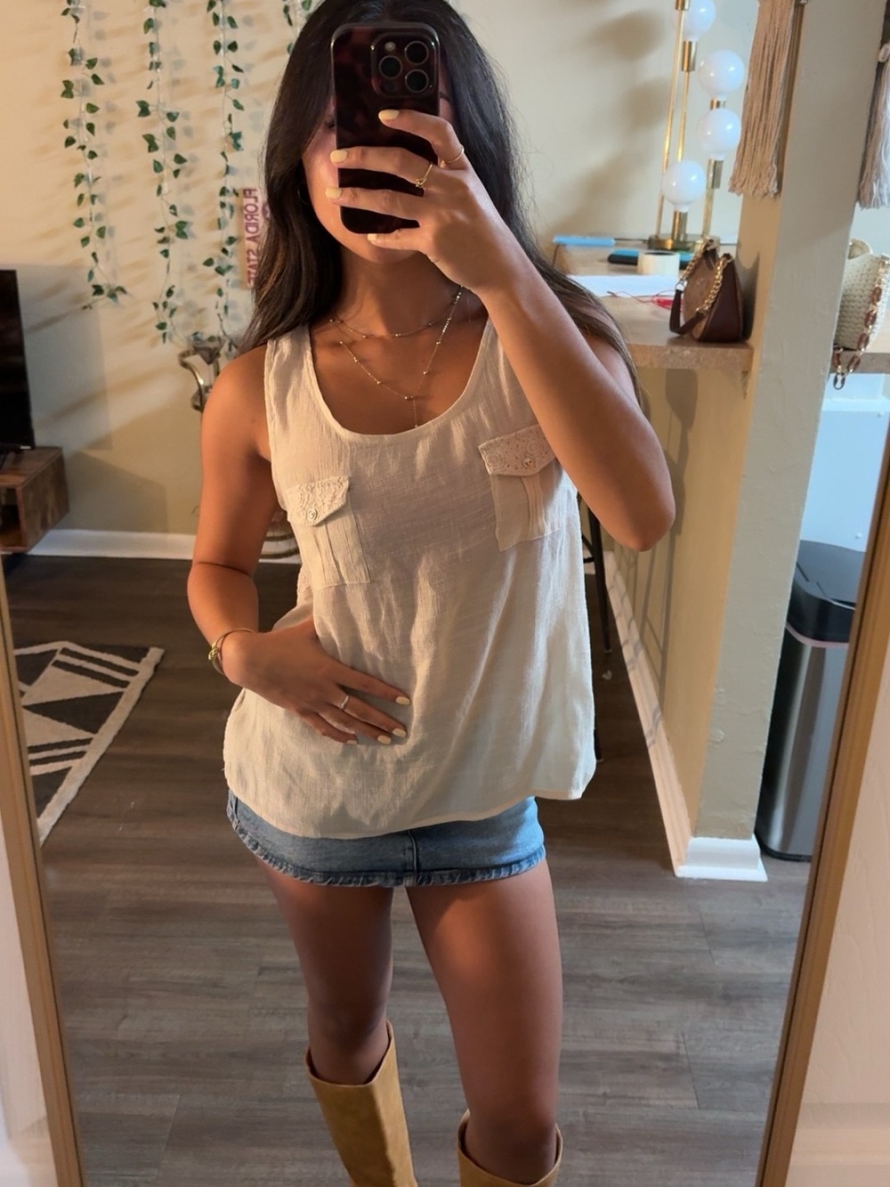 Women’s Cream Sleeveless Crochet Pocket Tank Top